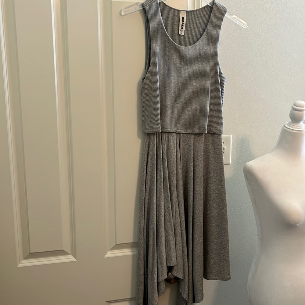 Gray knit dress - Picture 1 of 3